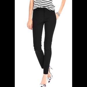 Brand New with original tags: True black color; Salon  Fit; Stretch Fabric.